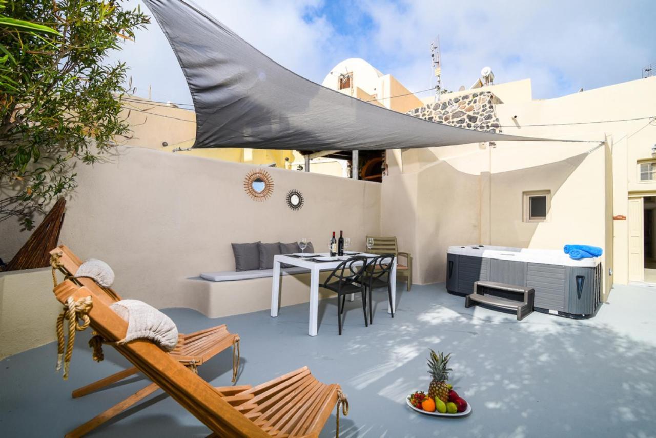 Suite Home Santorini Fira  Exterior foto